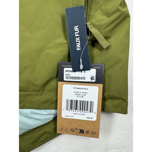 The North Face Girls’ Arctic Parka Forest Olive Green Small NWT - Picture 7 of 7